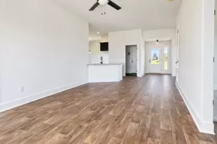 2152 Emerald Lk Trl, Dayton, TX 77535 - Photo 6