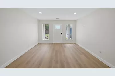 5207 Enyart Street, Houston, TX 77021 - Photo 8
