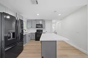 5207 Enyart St, Houston, TX 77021 - Photo 14