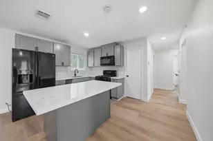 5207 Enyart St, Houston, TX 77021 - Photo 16