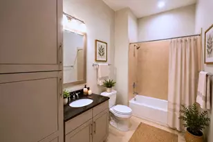 1400 McKinney St, Houston, TX 77010 - Photo 10