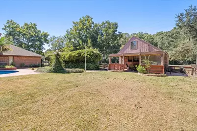 642 Meadow Lane, Winnie, TX 77665 - Photo 10