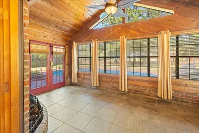 642 Meadow Lane, Winnie, TX 77665 - Photo 24