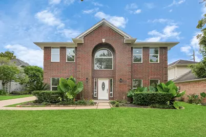 6502 Oakburl Court, Sugar Land, TX 77479 - Photo 2