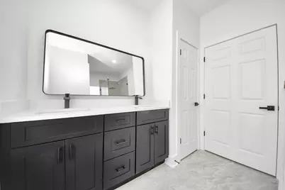 6502 Oakburl Court, Sugar Land, TX 77479 - Photo 18