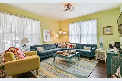 3927 Bernardo De Galvez Avenue, Galveston, TX 77550 - Photo 14