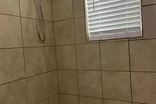 4010 Feagan St, Houston, TX 77007 - Photo 6