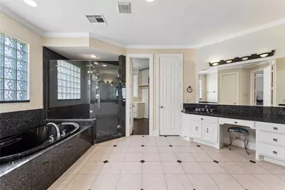 13614 Neils Branch Drive, Houston, TX 77077 - Photo 38