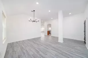 11726 Dandy Park Ct, Houston, TX 77047 - Photo 6