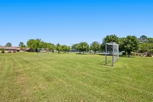 12995 Point Aquarius Blvd, Willis, TX 77318 - Photo 24