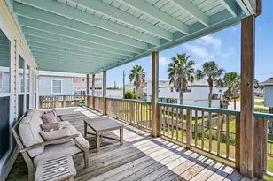 13925 Pirates Beach Blvd, Galveston, TX 77554 - Photo 36