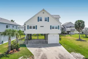 13925 Pirates Beach Blvd, Galveston, TX 77554 - Photo 48