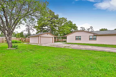 128 Legend Lane, Livingston, TX 77351 - Photo 8