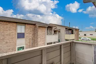 10603 Wilcrest Dr, Houston, TX 77099 - Photo 4