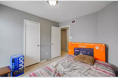10603 Wilcrest Drive #15, Houston, TX 77099 - Photo 24