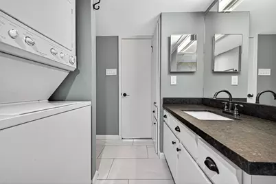 7555 Katy Freeway #127, Houston, TX 77024 - Photo 26