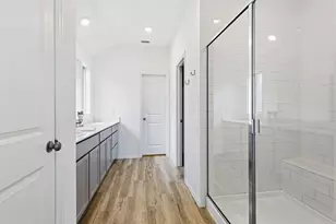 7434 Bartoncliff Dr, Katy, TX 77493 - Photo 16