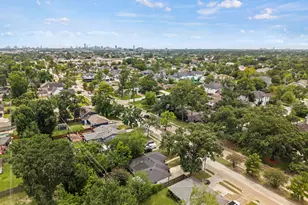 4618 Ella Blvd, Houston, TX 77018 - Photo 32