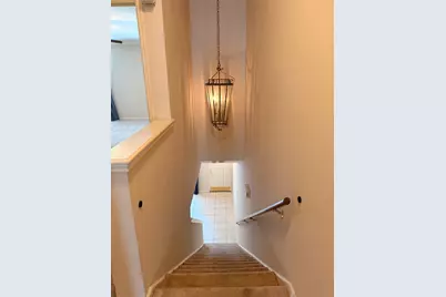 4001 Tanglewilde Street #811, Houston, TX 77063 - Photo 12