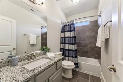 1819 Eagle Creek Drive, Friendswood, TX 77546 - Photo 38