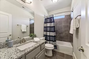 1819 Eagle Creek Dr, Friendswood, TX 77546 - Photo 38
