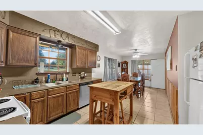 23346 Henson Road, Montgomery, TX 77356 - Photo 14