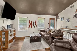 23346 Henson Rd, Montgomery, TX 77356 - Photo 12