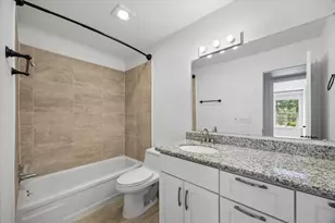 840 Threadneedle St, Houston, TX 77079 - Photo 32