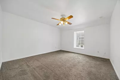 840 Threadneedle Street #207, Houston, TX 77079 - Photo 28