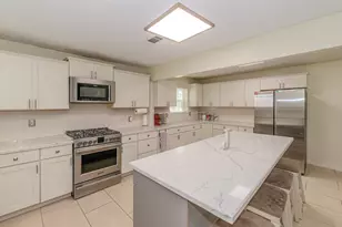 7050 Guess Rd, Beaumont, TX 77708 - Photo 16