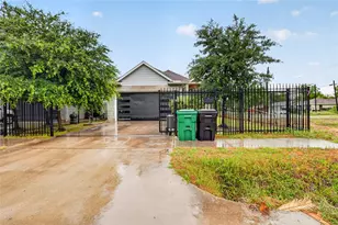 3267 Simmons St, Houston, TX 77004 - Photo 6