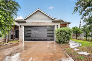 3267 Simmons St, Houston, TX 77004 - Photo 1