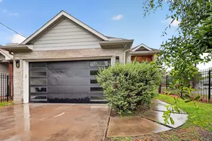 3267 Simmons St, Houston, TX 77004 - Photo 1