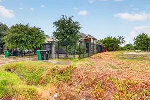 3267 Simmons St, Houston, TX 77004 - Photo 10