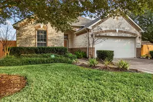 708 Saturnia Ln, League City, TX 77573 - Photo 2