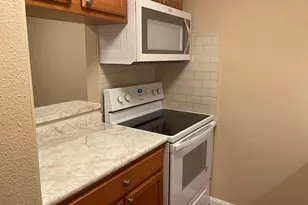 5550 N Braeswood Blvd, Houston, TX 77096 - Photo 8