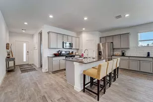 14303 Gdn Crk Ct, Conroe, TX 77384 - Photo 6