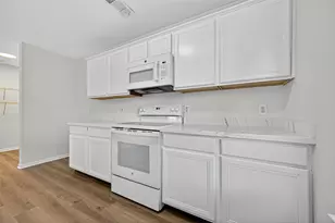 7343 Village Lake Dr, Cypress, TX 77433 - Photo 12