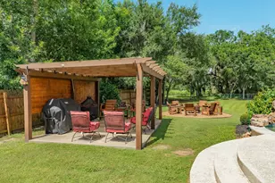 1208 Bronco Trail, Angleton, TX 77515 - Photo 14