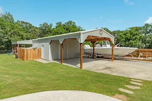 1208 Bronco Trail, Angleton, TX 77515 - Photo 18