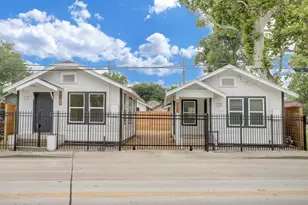 6109 N Main St, Houston, TX 77009 - Photo 1
