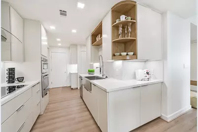 5100 San Felipe Street #373, Houston, TX 77056 - Photo 10