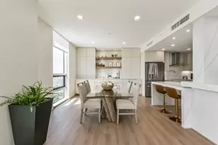 5100 San Felipe St, Houston, TX 77056 - Photo 8