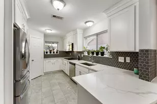 11431 Bethnal Green Dr, Houston, TX 77066 - Photo 4