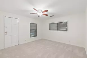 5319 Ave O 1/2, Galveston, TX 77551 - Photo 24