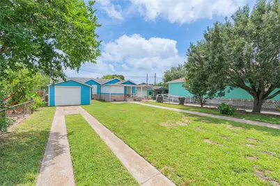 5319 Avenue O 1/2, Galveston, TX 77551 - Photo 2