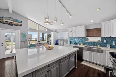 22002 Termini San Luis Pass Road, Galveston, TX 77554 - Photo 16
