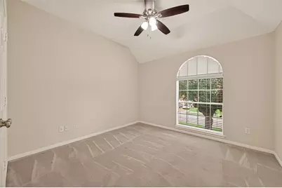 6506 E Bending Oaks Lane, Pearland, TX 77584 - Photo 36