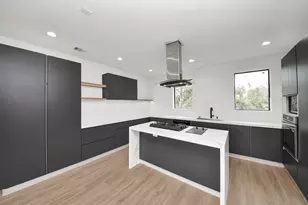 9014 Ferdinand St, Houston, TX 77051 - Photo 6