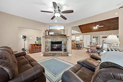 254 Chuckwagon, Livingston, TX 77351 - Photo 12